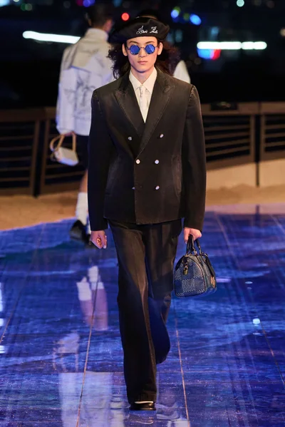 Look 21